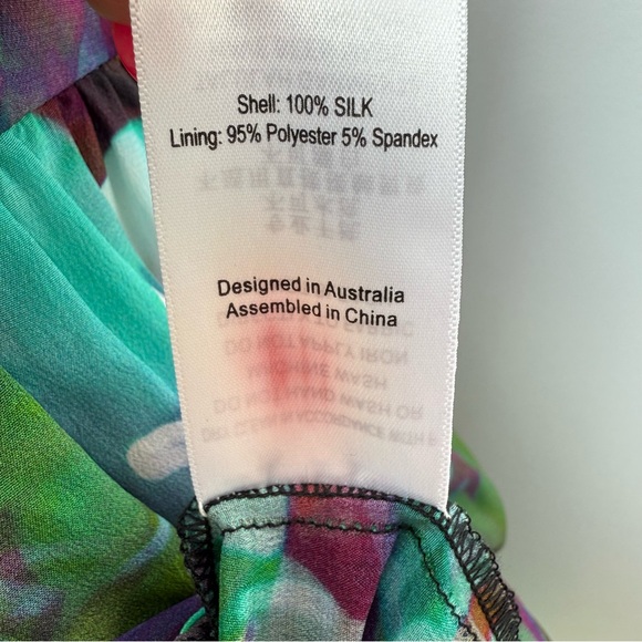 Kelli & Talulah Deep Front/Back V-Neck Silk Multicolor Sleeveless Dress Size M - Picture 13 of 16